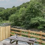 Sail Luxury Family Pod Holiday home *