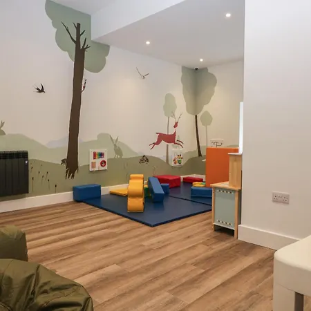 بيت للعطل Sail Luxury Family Pod
